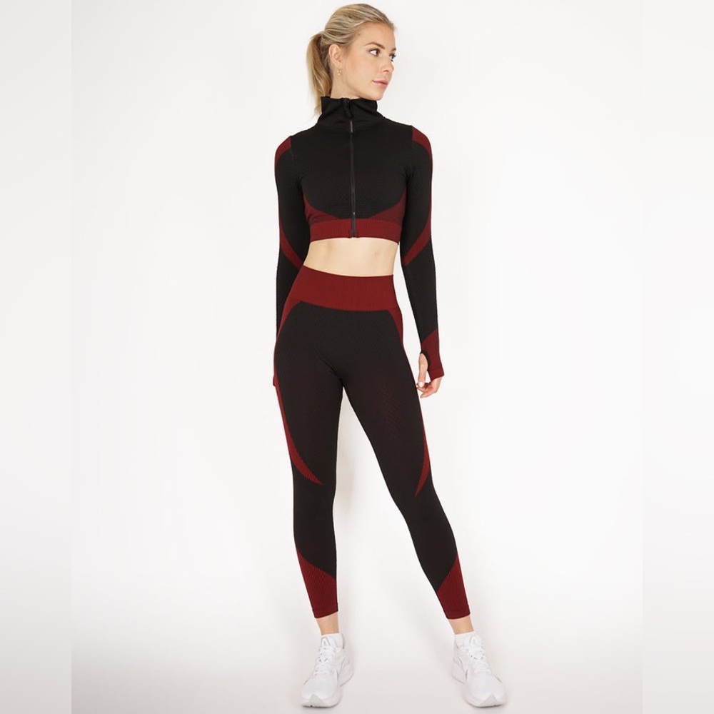 SET Embrace Seamless Long Sleeve Top + Legging Set in Maroon & Black Color Block